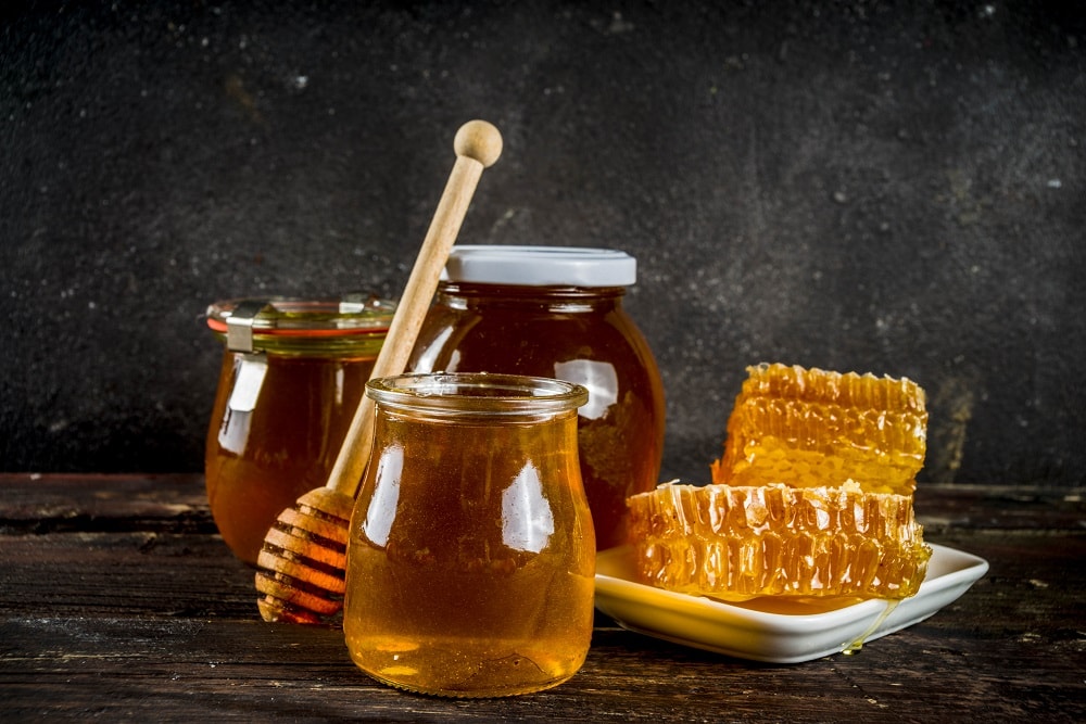 عسل چهل گیاه | مجموعه شهد 40 گیاه مختلف 13 عسل چهل گیاه