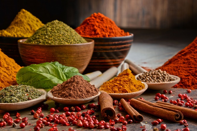 ادویه کاری 24 قلم پودری درجه یک صادراتی 6 ادویه کاری